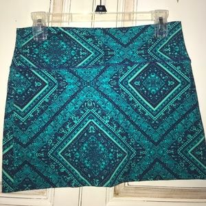 NEW WITHOUT TAGS- Billabong skirt